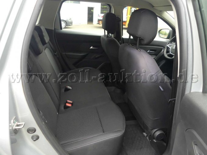 1 Dacia Duster II 1.3 TCe 130 Comfort 4WD – foto 8 – kavel bij Zoll-Auktion, Jünkerath