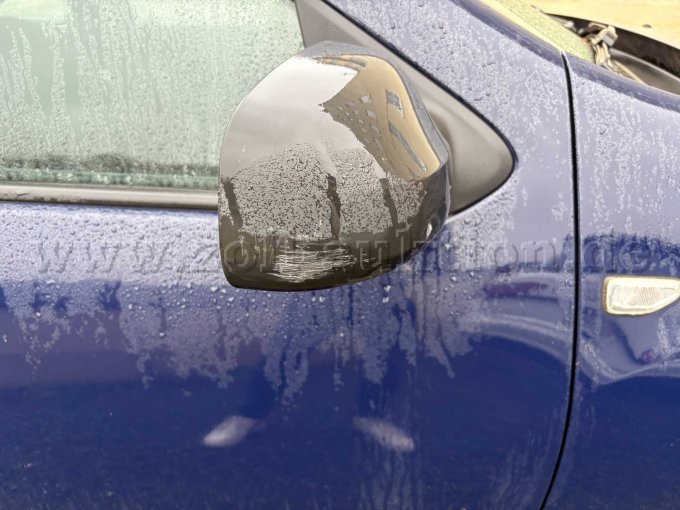 Kratzer am Rückspiegel