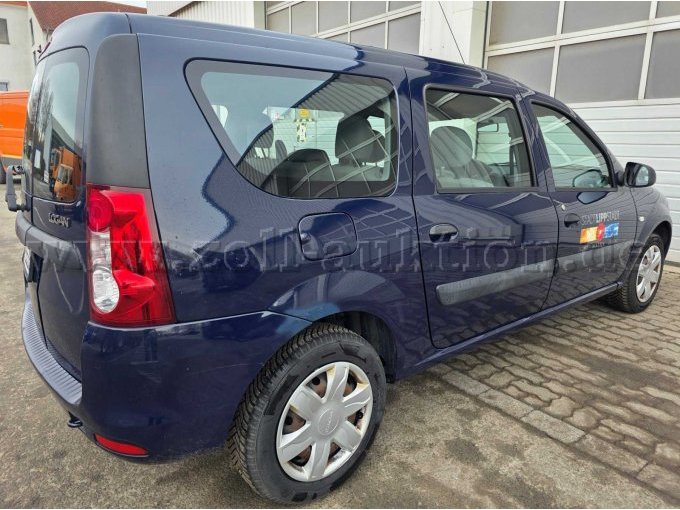 PKW Dacia Logan SD, hintere rechte Seitenansicht