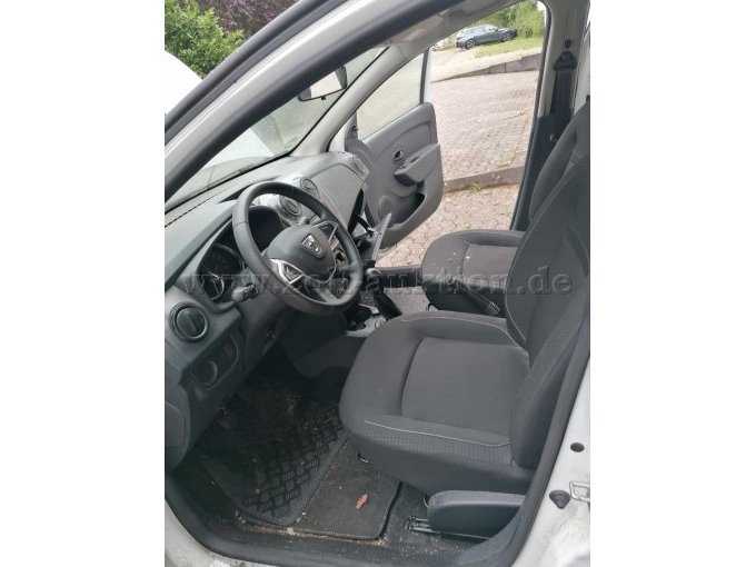 Fahrerseite innen links