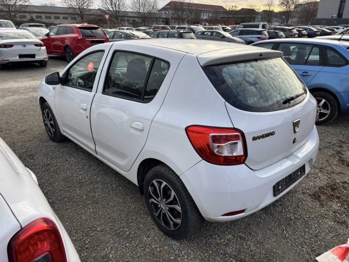 Heckansicht seitlich