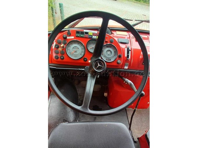 1 Daimler-Benz LAF 1113 B - LF 16-TS brandweerwagen – foto 5 – kavel bij Zoll-Auktion, Bischofswerda