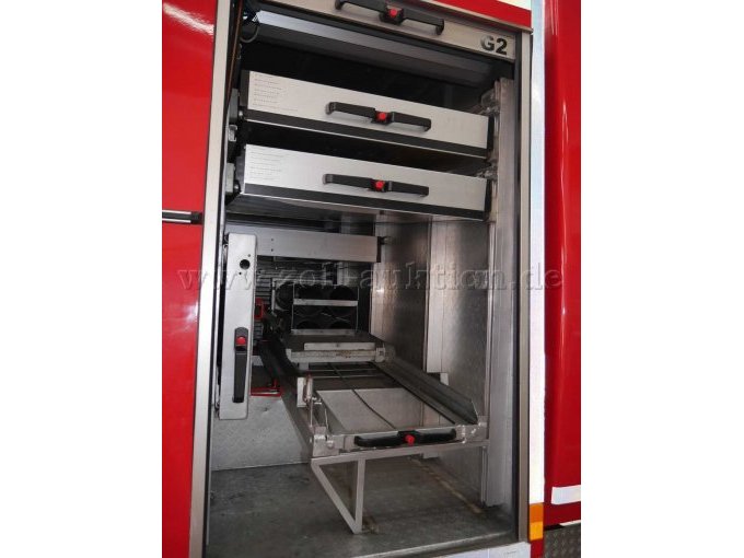 Geräteraum seitlich