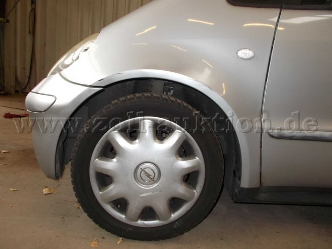 Linker vorderer Kotflügel