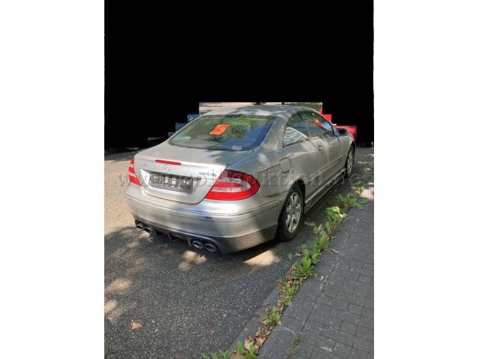 Ansicht hinten und rechts