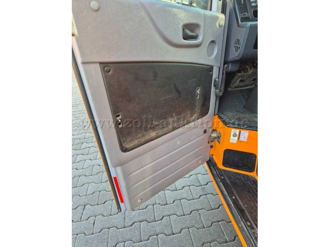 Fahrertür Tasche defekt