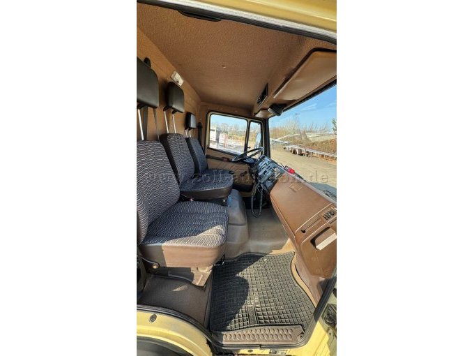 Fahrgastraum (Beifahrer)