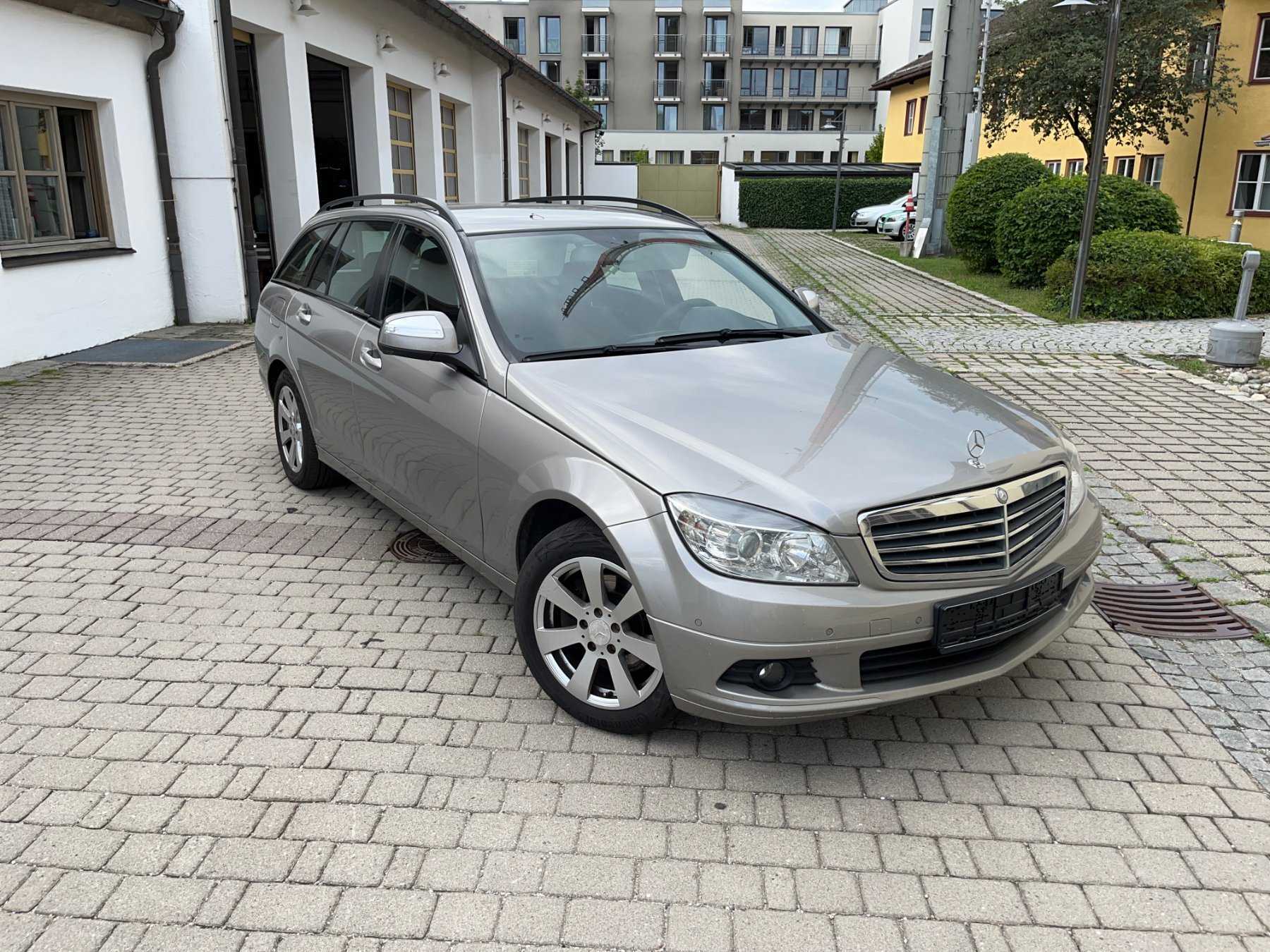 Vorne rechts