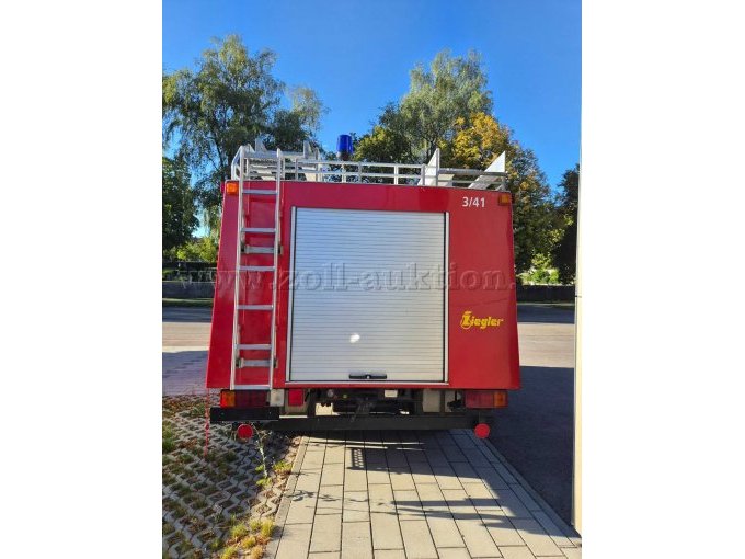 hinten
