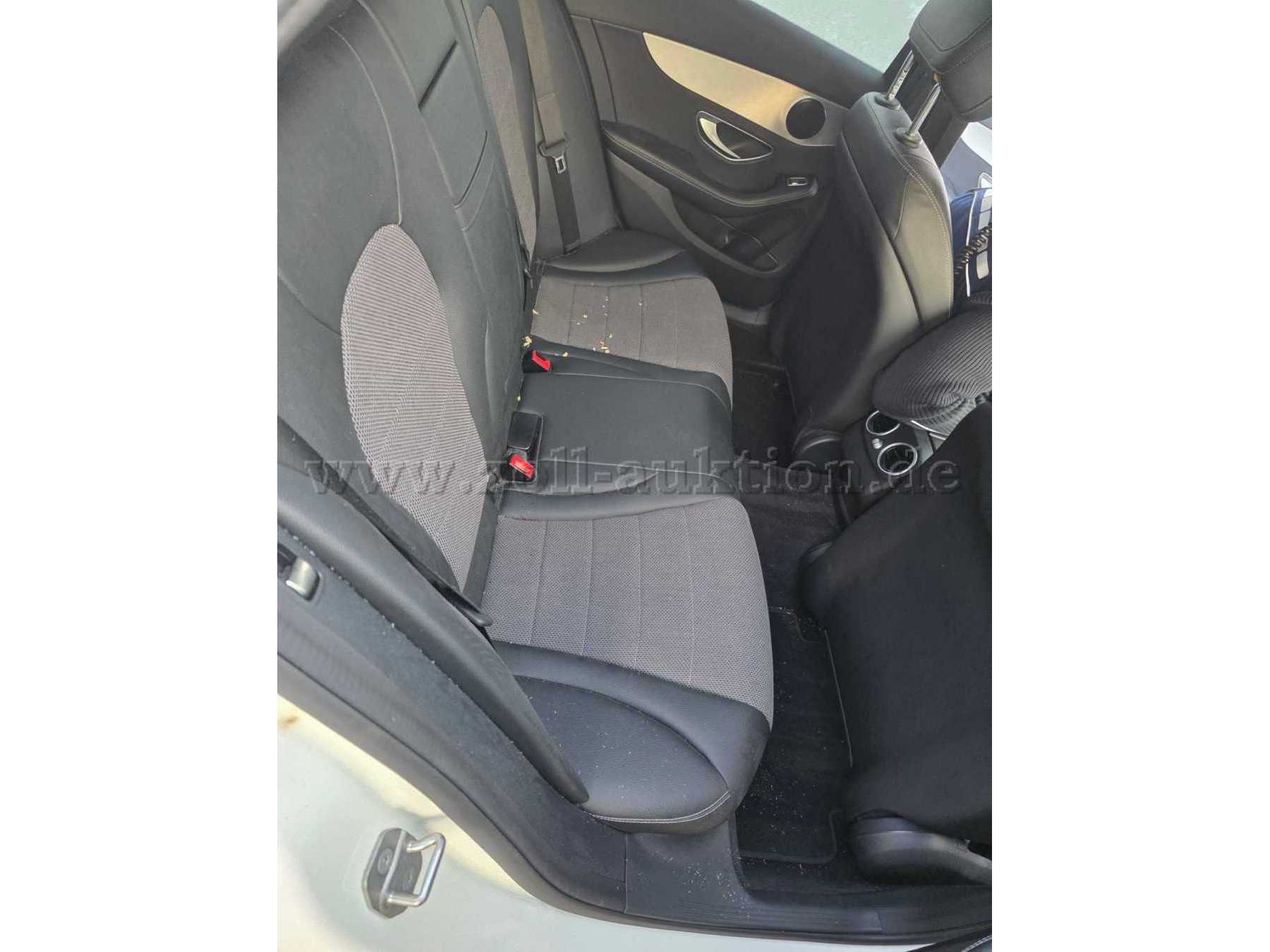 15. Innenraum (innen)