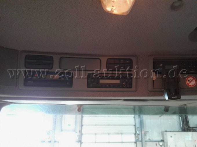 Konsole Fahrerbereich