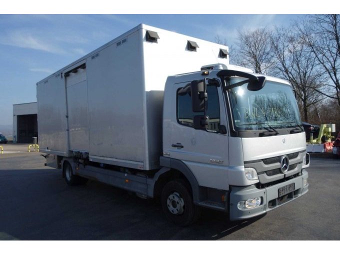 Front-/Seitenansicht vorne rechts