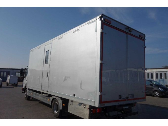 Heck-/Seitenansicht links