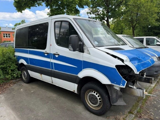 Ansicht von schräg vorne Beifahrerseite
