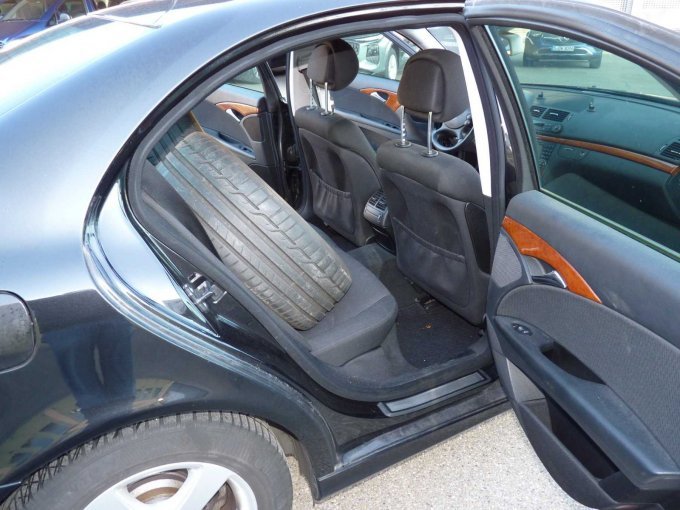 Nahaufnahme Fondeinstieg rechts