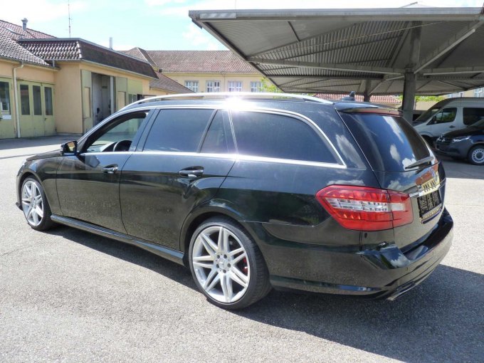 Ansicht schräg von hinten links