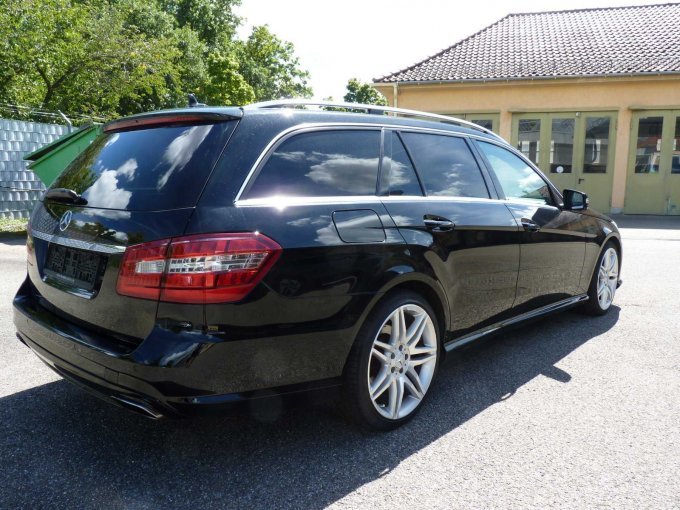 Ansicht schräg von hinten rechts