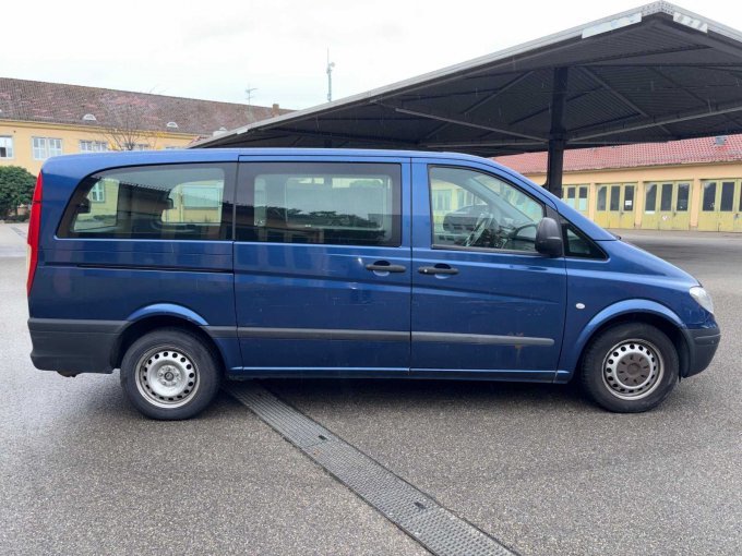 1 Daimler Mercedes-Benz MB Vito Kombi 111 CDI (639) lang – foto 4 – kavel bij Zoll-Auktion, Stuttgart