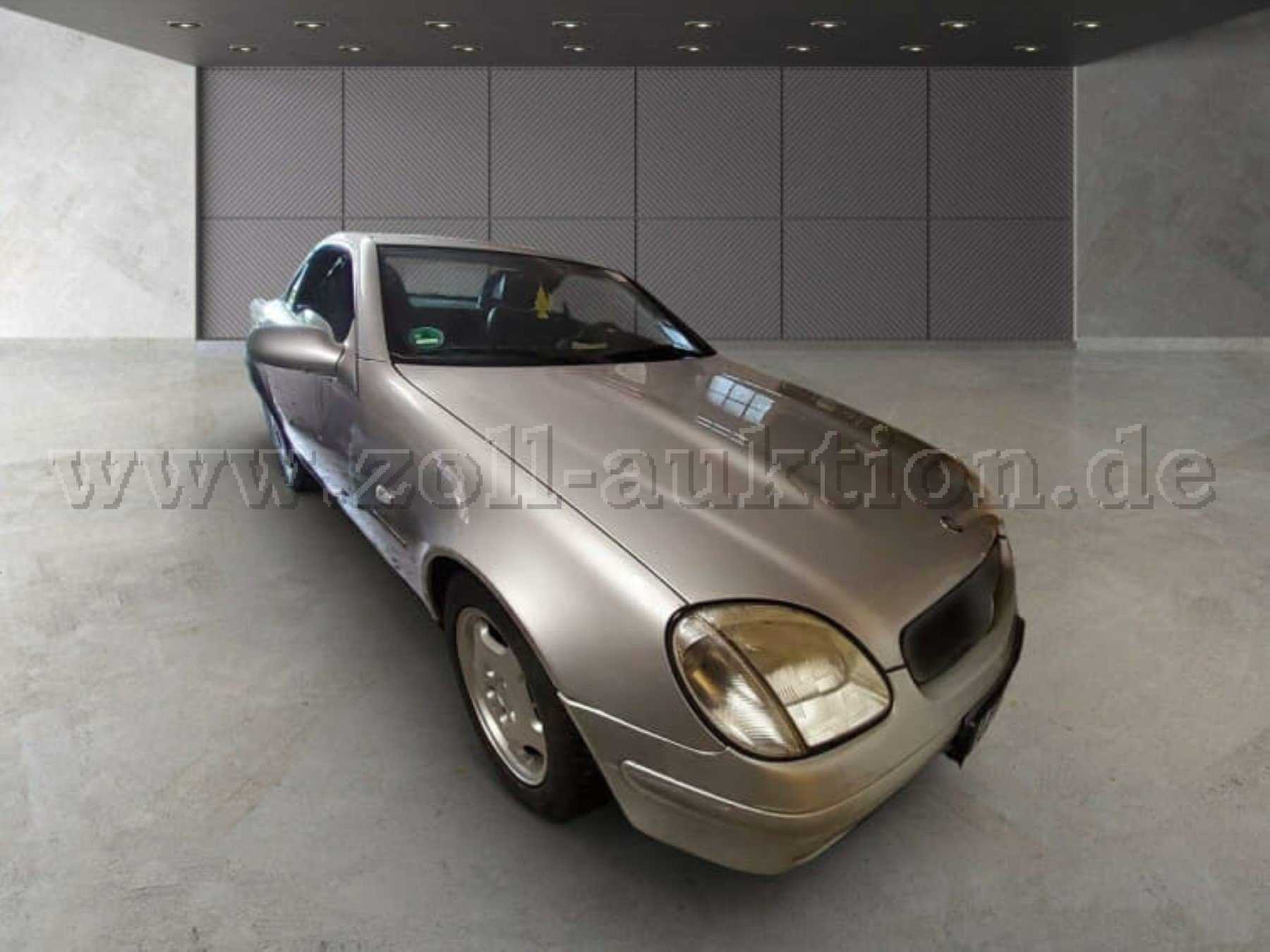 Auto Front