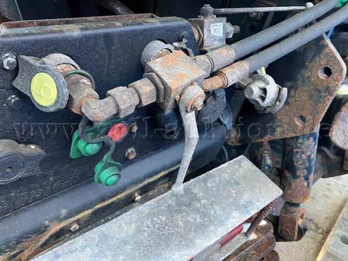 Hydraulikanschlüsse hinten