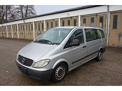 Front-/Seitenansicht links