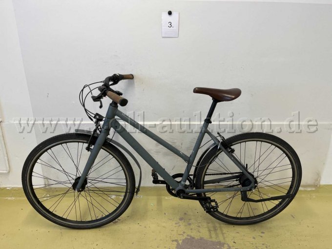 Damen-Rad von Winora, links