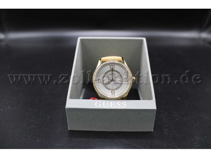 Damenarmbanduhr "Broadway" der Marke Guess