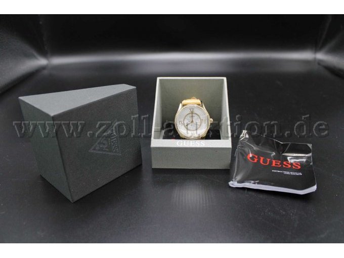 Damenarmbanduhr "Broadway" der Marke Guess inklusive Aufbewahrungsbox