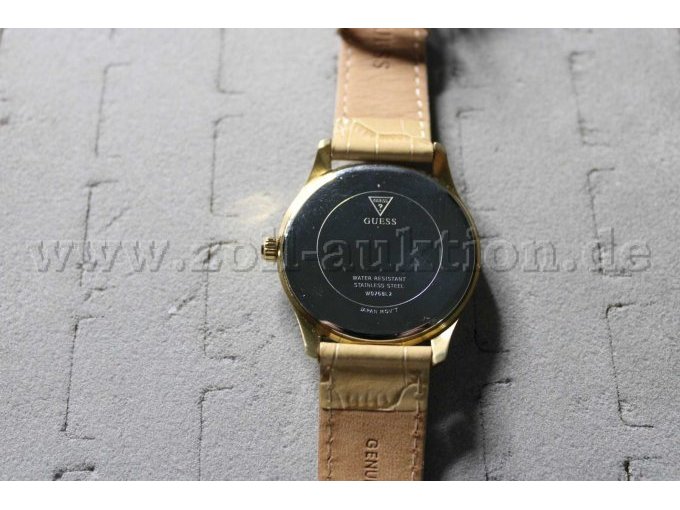 Damenarmbanduhr "Broadway" der Marke Guess, Rückansicht