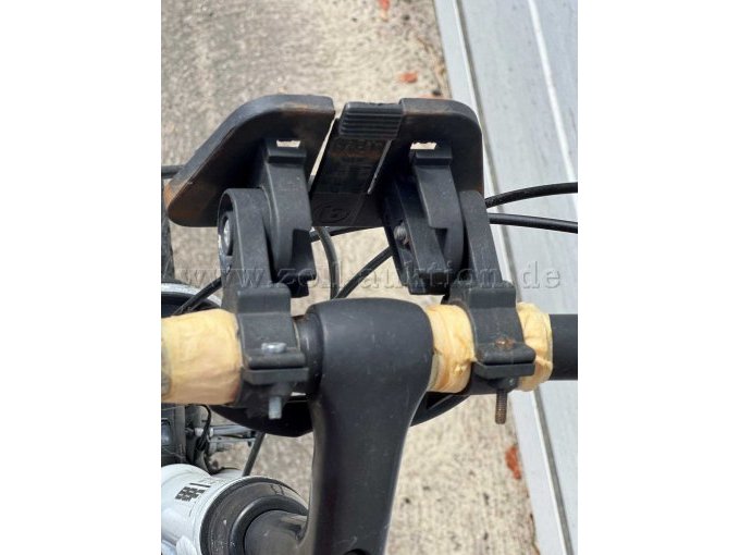 Ansicht Halterung an Lenkerbügel