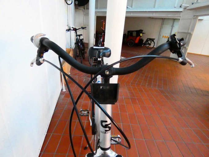 Damenfahrrad City Star_ Ansicht von vorn auf den Lenker