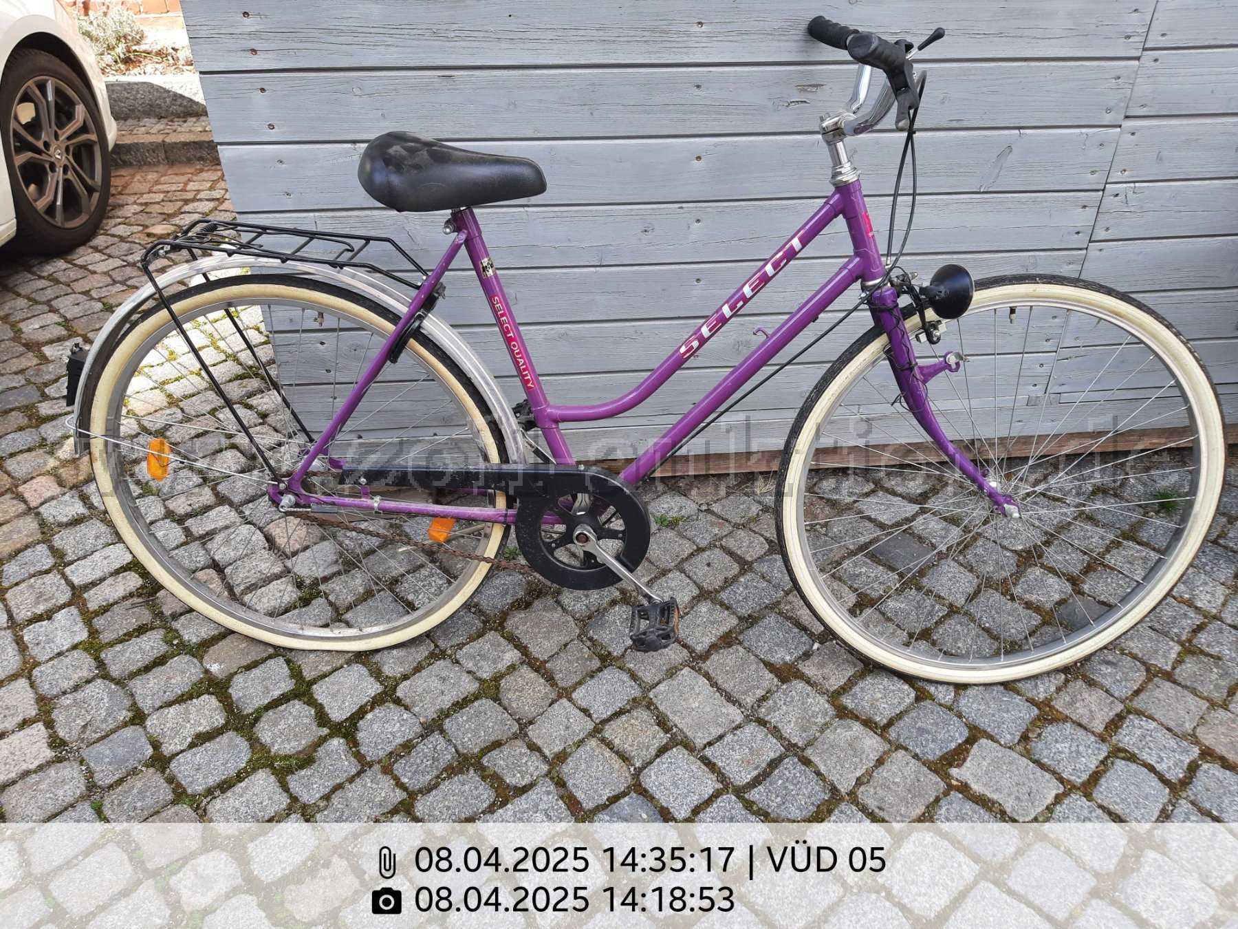 Ansicht seitlich von rechts