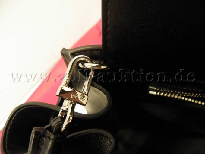 Karabiner mit MK Logo