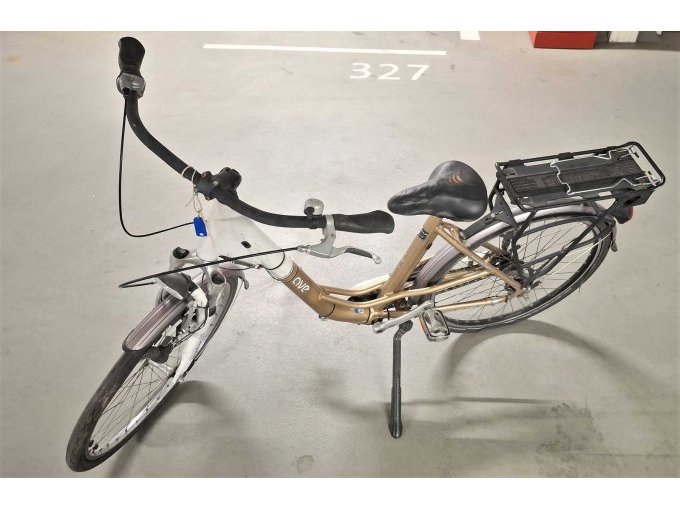 1 damesfiets, AVE, Tour, goud/wit, 7-versnellingen met achterderailleur, 26", RH45 – foto 3 – kavel bij Zoll-Auktion, Frankfurt am Main