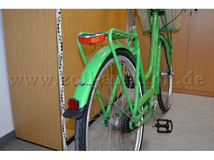 Hinterrad mit Gepäckträger