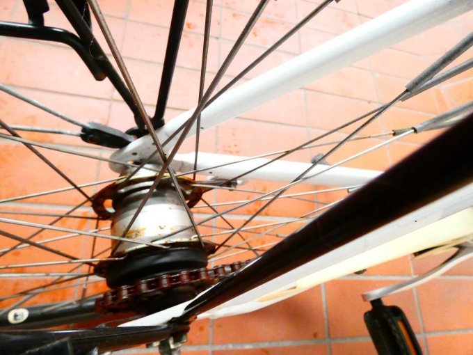 Damenrad Curtis_ Hinterachse