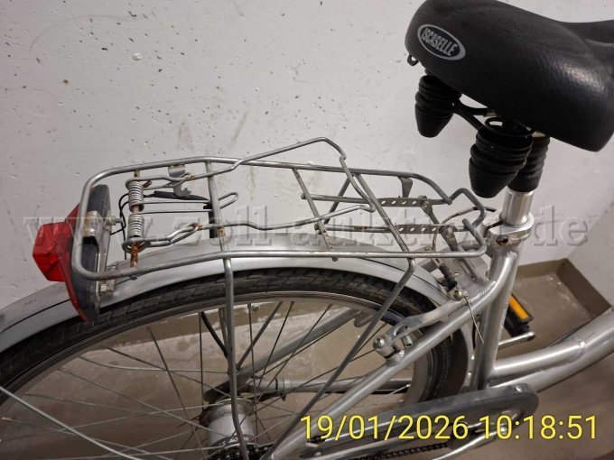Damenrad Ikarus Ansicht Gepäckträger