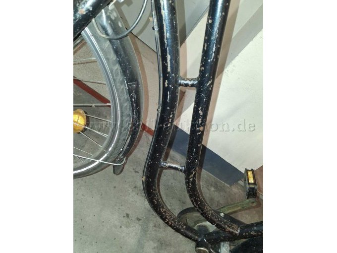 Damen City Fahrrad schwarz Rahmen beschädigt