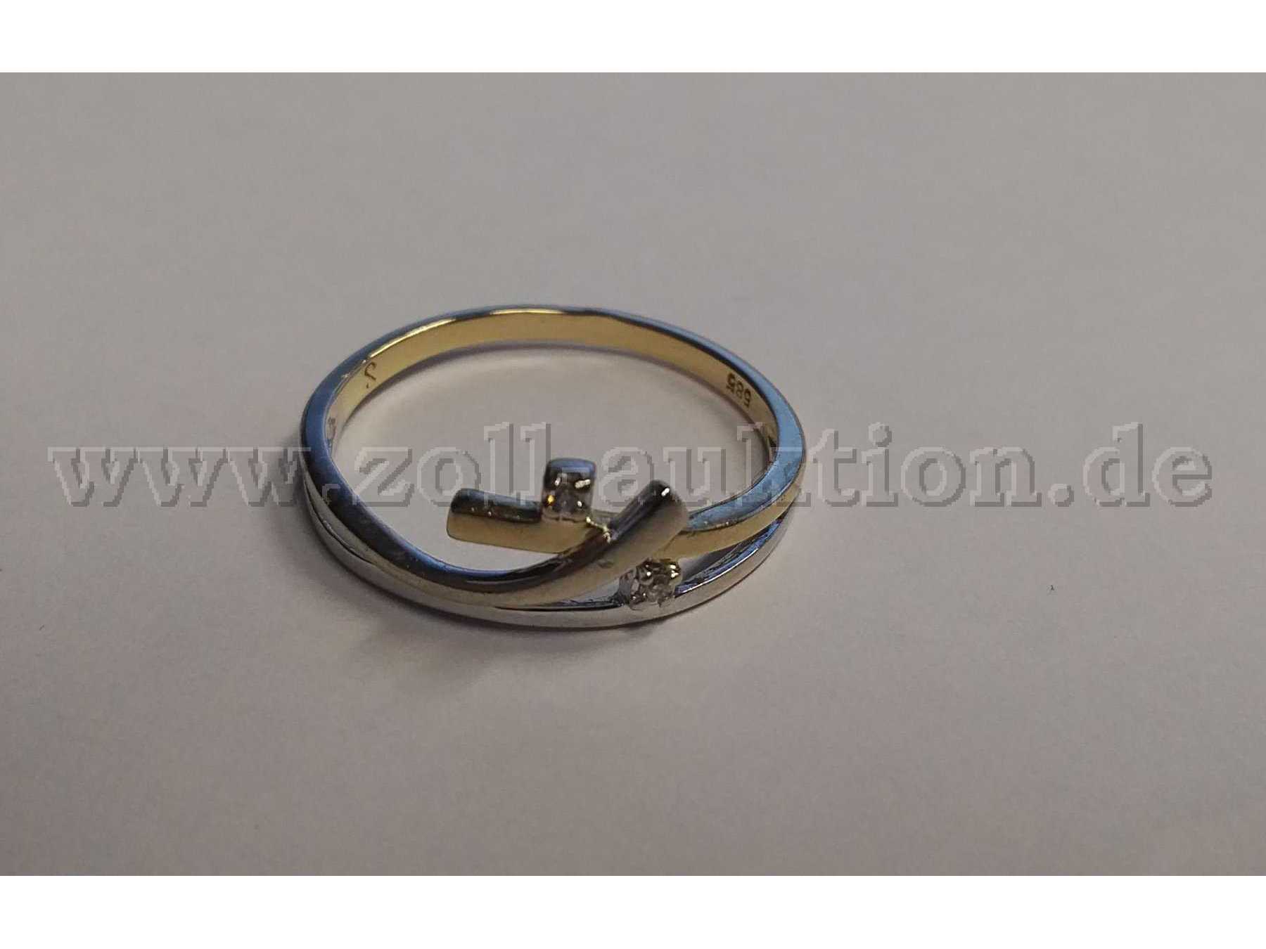 Bild 1 (Ring mit zwei kleinen Diamanten)