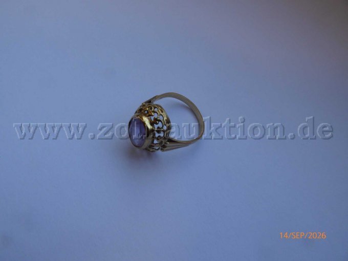 1 Damenring aus 333 Gold mit einem Stein – kavel bij Zoll-Auktion, Wismar