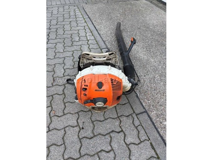 1 Defekte Stihl Geräte: 2 Laubbläser BR 600 und 1 Motorsäge MS 261 C – foto 3 – kavel bij Zoll-Auktion, Kropp