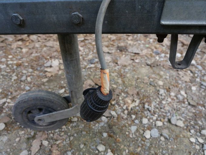 Kabel beschädigt