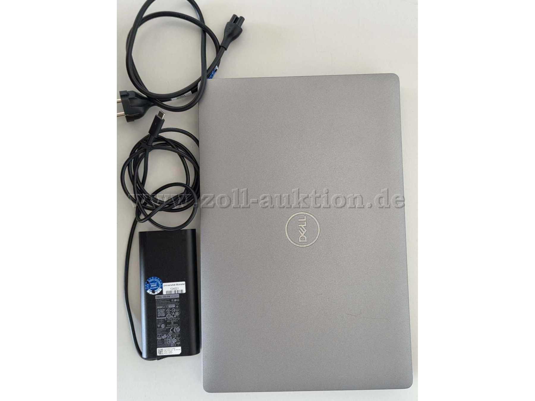 Laptop mit Netzteil