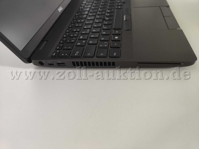 Laptop geöffnet