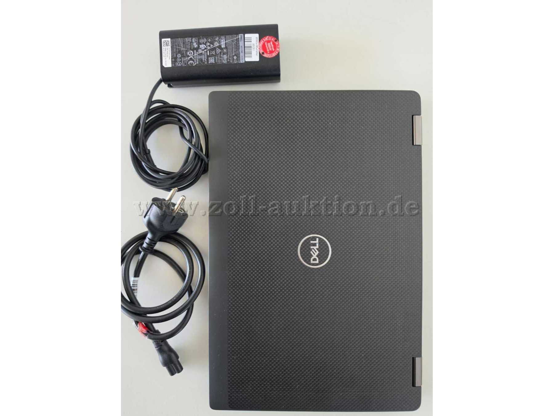 Laptop mit Zubehör