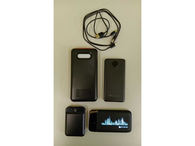 4x Powerbanks