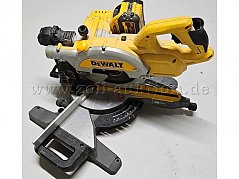 Seitenansicht Akku-Kappsäge