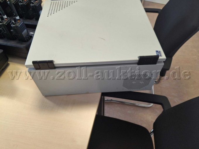 Funkgeräte Repeater Vorderansicht