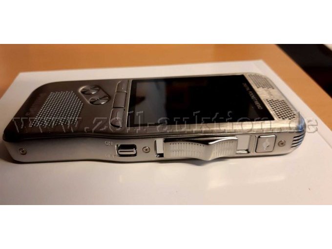 Seitliche Gesamtansicht