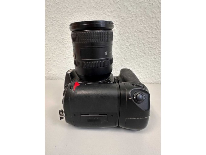 NIKON D7000 Detail / Seite